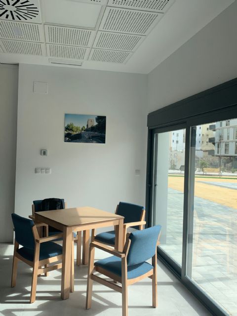 El Ayuntamiento de Lorca cede a la Fundación Poncemar fotografías de los fondos municipales para la decoración de su nuevo centro de día - 2, Foto 2