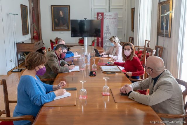 La alcaldesa pide al Gobierno Regional más agilidad para cumplir las decisiones del Comité Covid - 1, Foto 1