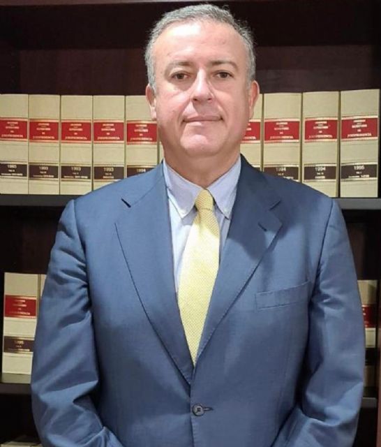 Carlos Bernabé, entre los 500 mejores abogados de España - 1, Foto 1