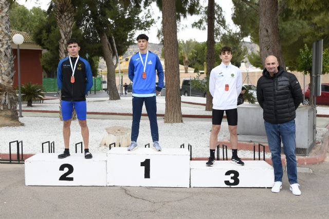 Daniela Snchez y Marcelo Belch, Campeones Regionales de Pruebas Combinadas Sub14 y Sub16, Foto 1