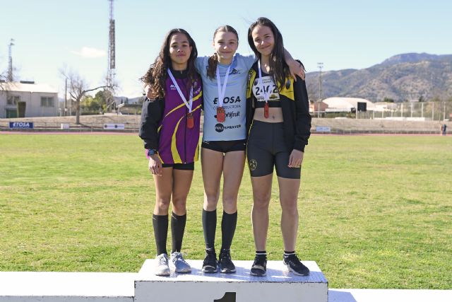 Daniela Snchez y Marcelo Belch, Campeones Regionales de Pruebas Combinadas Sub14 y Sub16, Foto 2