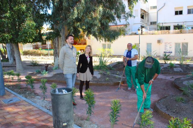 El Ayuntamiento continua con los trabajos de mejora en parques y jardines del municipio - 2, Foto 2