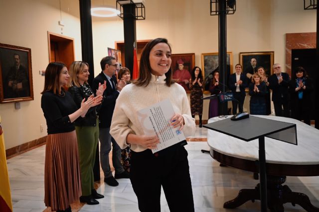 La Universidad de Murcia entrega los premios a los mejores trabajos de investigación sobre igualdad y violencia de género - 1, Foto 1