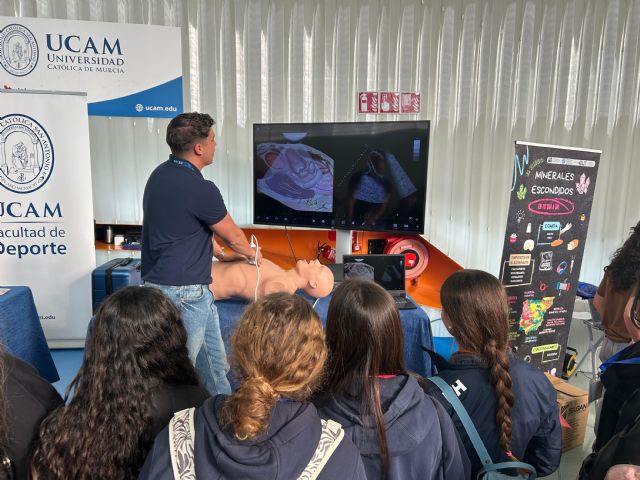 Más de 4000 estudiantes conocen la oferta formativa de UCAM Cartagena en la Feria Itinere 2025 - 1, Foto 1