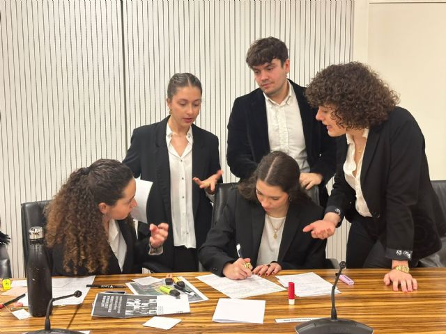 IV Debate por la Fraternidad: Reflexión y diálogo en Torre Pacheco - 1, Foto 1