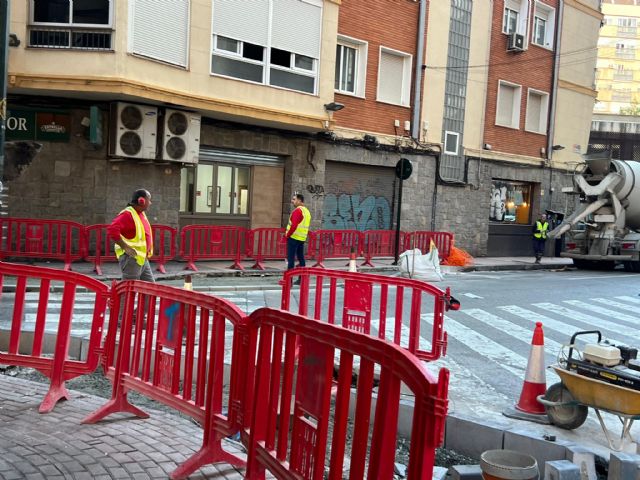 Murcia habilita nuevas alternativas para descongestionar el tráfico en la Plaza Díez de Revenga - 4, Foto 4