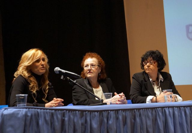 Iztiar Pascual gana el VII Certamen Internacional de Poesía Carmen Montero - 4, Foto 4