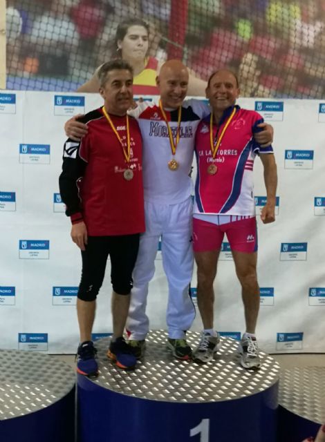 El atleta torreño Ángel Salinas, oro, plata y bronce en el campeonato de España de veteranos - 4, Foto 4