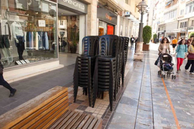 El Ayuntamiento saca a licitación la explotación de las sillas de Semana Santa - 1, Foto 1