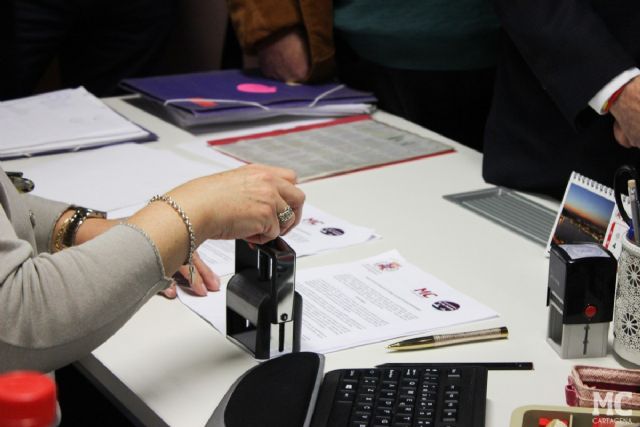 Ante la traición de PP y PSOE, MC y CTSSP reclamarán que se respete el acuerdo del Pleno sobre la llegada del AVE - 1, Foto 1