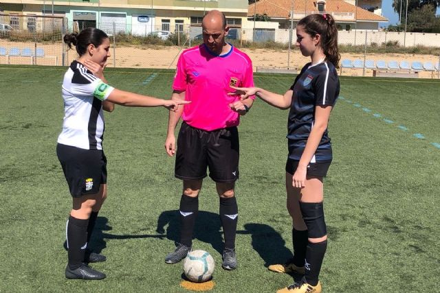 Fundación F.C. Cartagena y A.D. Portmán favoritos para alzarse con el campeonato femenino - 1, Foto 1