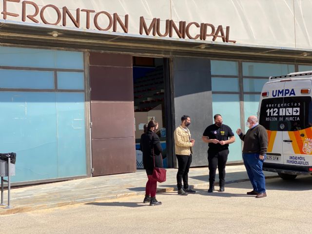 Conserjes de instalaciones deportivas realizan el curso en formación en D.E.S.A. impartido por Protección Civil Torre Pacheco - 2, Foto 2
