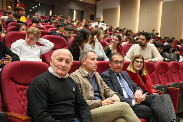 800 escolares llenan el Auditorio Margarita Lozano en un concierto que fusiona rock y música sinfónica - 4, Foto 4