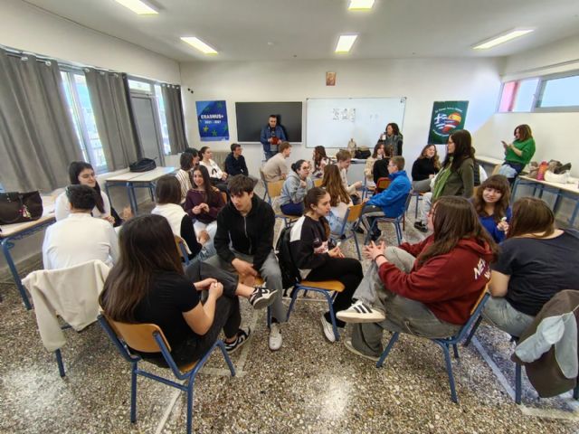 El IES Rey Carlos III de Águilas traslada a Grecia su proyecto de inclusión y convivencia Erasmus+ - 2, Foto 2