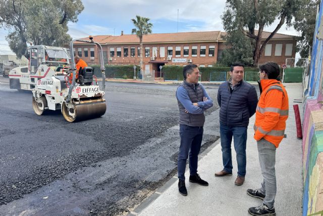 Las obras de mejora de accesibilidad y ordenación del tráfico en la explanada Maestro Ángel Palazón, en su recta final - 3, Foto 3