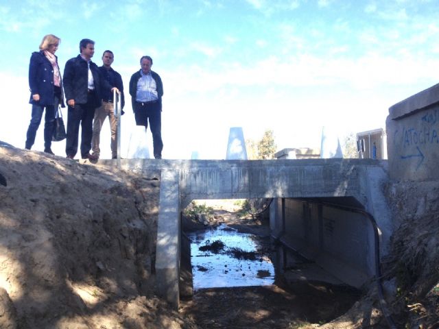 Invierten 24.000€ en la sustitución de un puente dañado de la Carretera RM-D10 de la Almenara, en la diputación lorquina de Campillo - 2, Foto 2