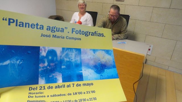 The totanero priest Jos Mara Campos organizes the photography exhibition "Planeta agua" to raise awareness about the scarcity and good use of this good and the need to advocate for the social justice of this resource, Foto 1