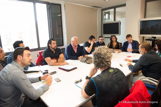 El Ayuntamiento acuerda por unanimidad el RED de Bomberos, Policia y Brigadas - 1, Foto 1