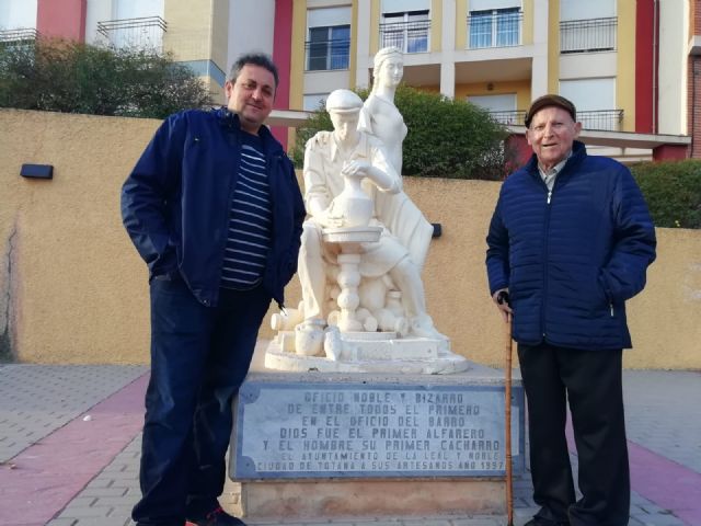 El Ayuntamiento efectuará un reconocimiento público a la familia de alfareros Tudela, que representa la séptima generación de este oficio en Totana, Foto 1