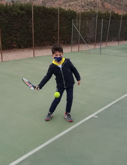 Finaliza el Campus de Semana Santa en el Club de Tenis Totana, Foto 3