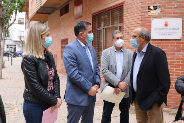 El Ayuntamiento de Murcia reconoce la labor y el esfuerzo de los trabajadores de Servicios Sociales durante la pandemia - 1, Foto 1