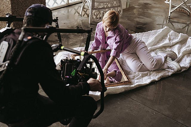 Lia regresa con un nuevo single: “Qué ves?” - 1, Foto 1