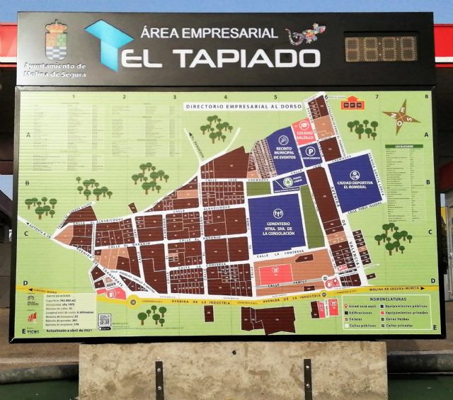 Molina de Segura estrena los primeros carteles luminosos con callejeros y directorios empresariales - 1, Foto 1