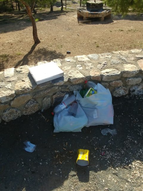 El concurso fotográfico Stop-Basura busca concienciar sobre el cuidado de Sierra Espuña, Foto 2