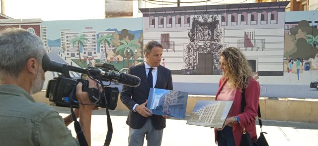 Fulgencio Gil anuncia la recuperación del proyecto de mejora de la plaza de San Vicente, que incluye la inversión de 6 millones para construir un nuevo edificio en el solar de la antigua comisaría - 1, Foto 1