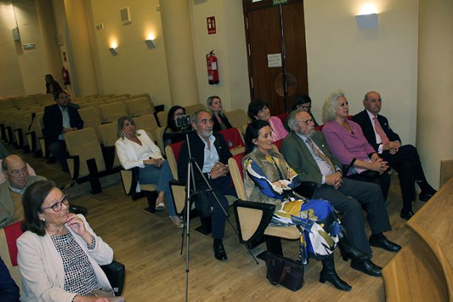 Sociedad. Sevilla . Convención sobre los derechos de las personas con discapacidad,en el Ilustre Colegio de Abogado de Sevilla - 3, Foto 3