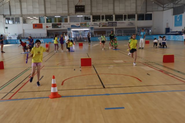 Los escolares pinatarenses participan en las jornadas “Jugando al atletismo” - 2, Foto 2