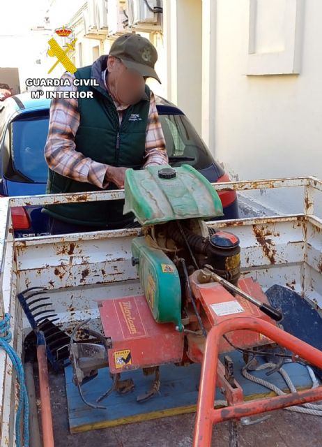 La Guardia Civil desmantela un grupo delictivo que cometía robos en fincas del Noroeste - 2, Foto 2