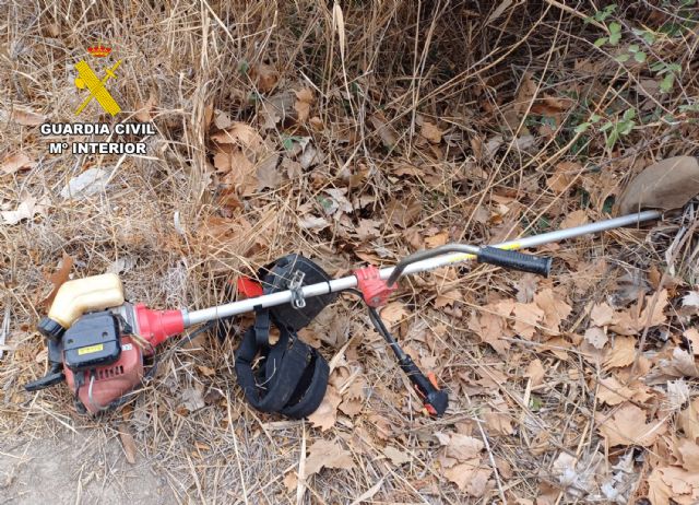 La Guardia Civil desmantela un grupo delictivo que cometía robos en fincas del Noroeste - 4, Foto 4