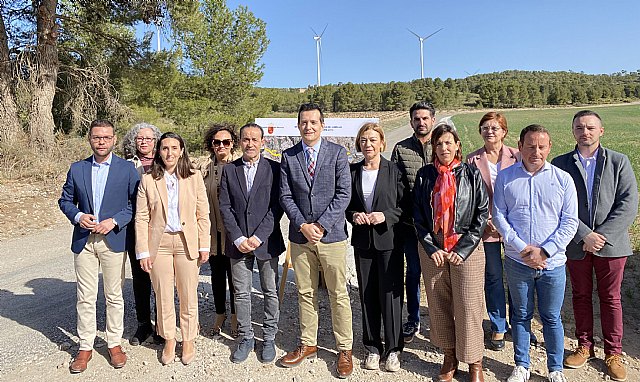 Invierten 1,15 millones en las obras de mejora de la carretera entre Jumilla y El Cuadrado - 1, Foto 1