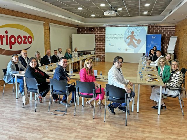 El Ayuntamiento colaborará con el SEF para ofrecer trabajadores con formación a la carta de la industria local - 2, Foto 2