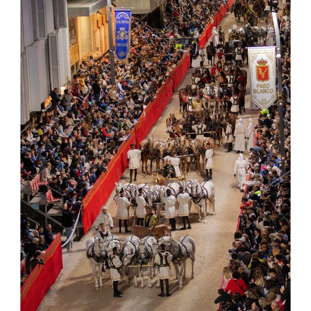 El Paso Blanco hace historia con la puesta en escena de ocho sigas - 1, Foto 1