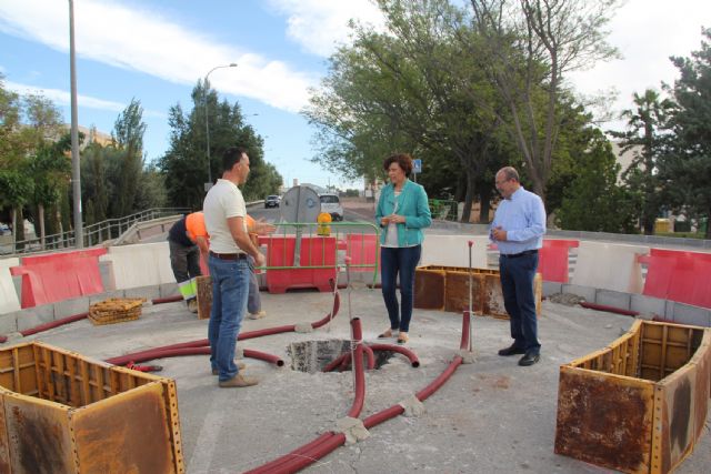 En marcha las obras para la construcción de una rotonda que mejorará el tráfico y la seguridad vial junto al parque Reina Sofía - 2, Foto 2