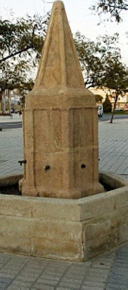 El PSOE pide la recolocación del Caño de Santa Quiteria y el Ángel de la Fama de San Patricio a sus lugares de origen - 2, Foto 2