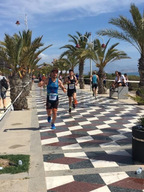 Componentes del Club Triatlón Totana participaron en la XXIII subida a la Santa y V triatlón olímpico Ciudad de Elche, Foto 5
