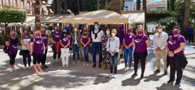 Los principales monumentos de la localidad se iluminan en morado por el Día Internacional de la Fibromialgia - 2, Foto 2