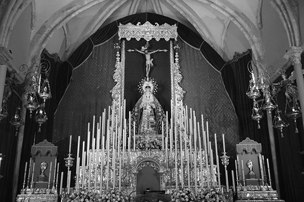 Altar del Quinario en honor al Stmo. Cristo de la Vera-cruz de Alcalá del Río	 - 4, Foto 4