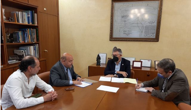 Urrea ha mantenido una reunión de trabajo con el alcalde de Cieza - 1, Foto 1