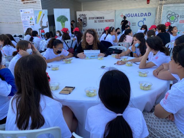 Encuentro de 100 niñas y 10 científicas para despertar vocaciones STEM, en Torre Pacheco - 5, Foto 5