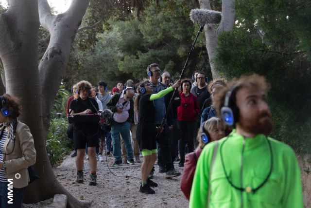 Más de 50 personas disfrutan de un paseo insólito por los jardines del Parque Torres con Mucho Más Mayo - 1, Foto 1