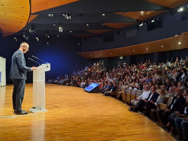 Cerca de medio millar de docentes participa en una jornada sobre competencia digital e inteligencia artificial en la educación - 2, Foto 2