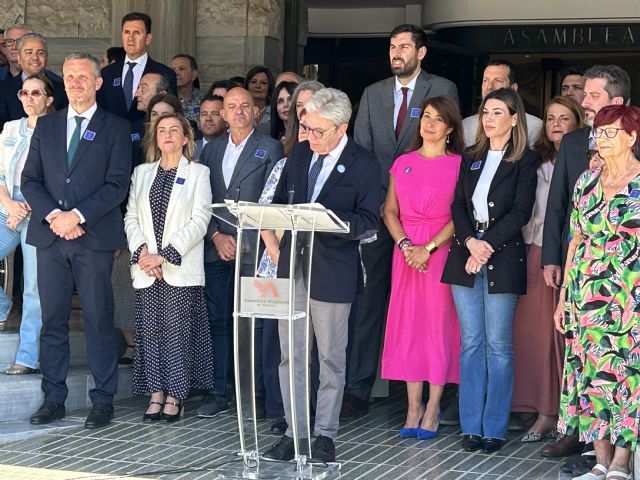 AFIBROCAR demanda Unidades de Tratamiento Multidisciplinar para las personas con fibromialgia y SFC - 3, Foto 3