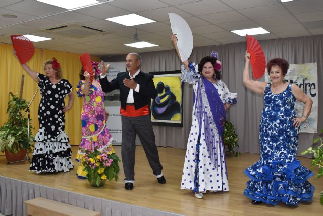 Los mayores torre&ntilde;os disfrutan de la II Gala Homenaje a la Madre - 5, Foto 5
