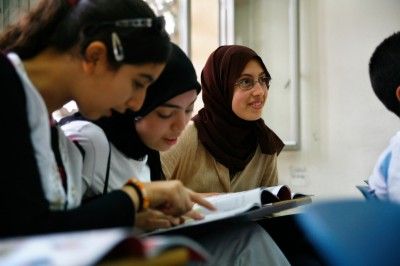 IU-Verdes pide que Universidad Popular y Escuela Oficial de Idiomas oferten cursos de español para vecinos de origen extranjero - 1, Foto 1