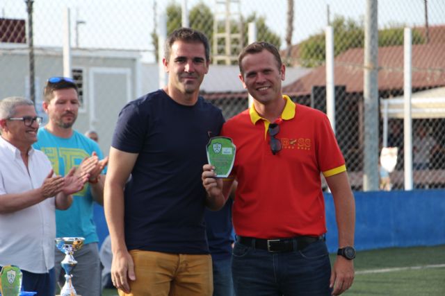 La Escuela de Fútbol Base Pinatar celebra la clausura de temporada 2016/17 - 1, Foto 1