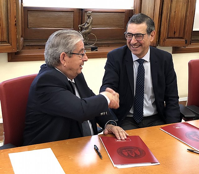 Cefusa y la UMU colaboran en la investigacin de lechones nacidos con una nueva tcnica de fecundacin in vitro, Foto 1